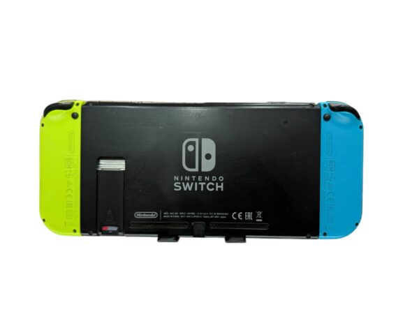 Console Nintendo Switch, vendue dan l’état. – Image 2