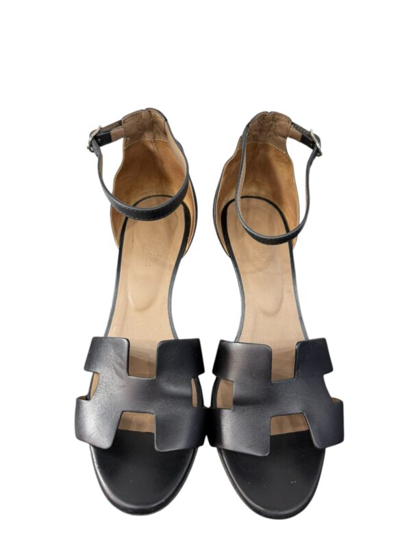 Sandale Hermes Legend P39 en cuir.