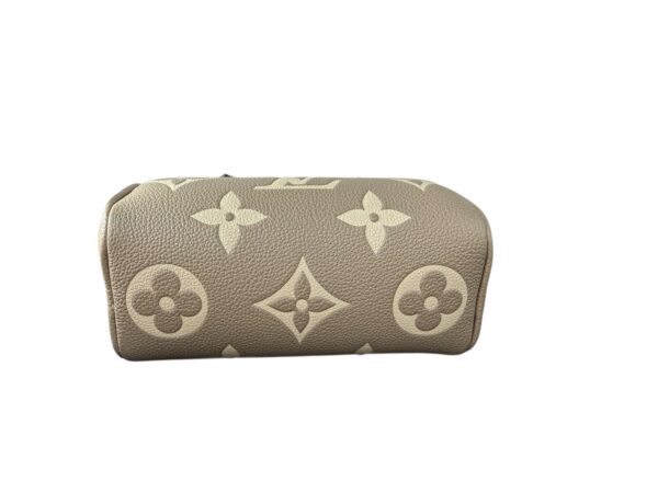 Louis Vuitton Speedy Nano, Cuir monogram empreinte. Etat neuf, avec facture. – Image 4
